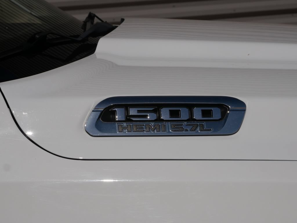 Used 2020 RAM 1500 Laramie AWD/4WD image 9