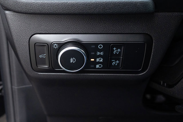 Certified 2025 Ford Escape ST-Line Elite w/ Premium Technology Package image 15