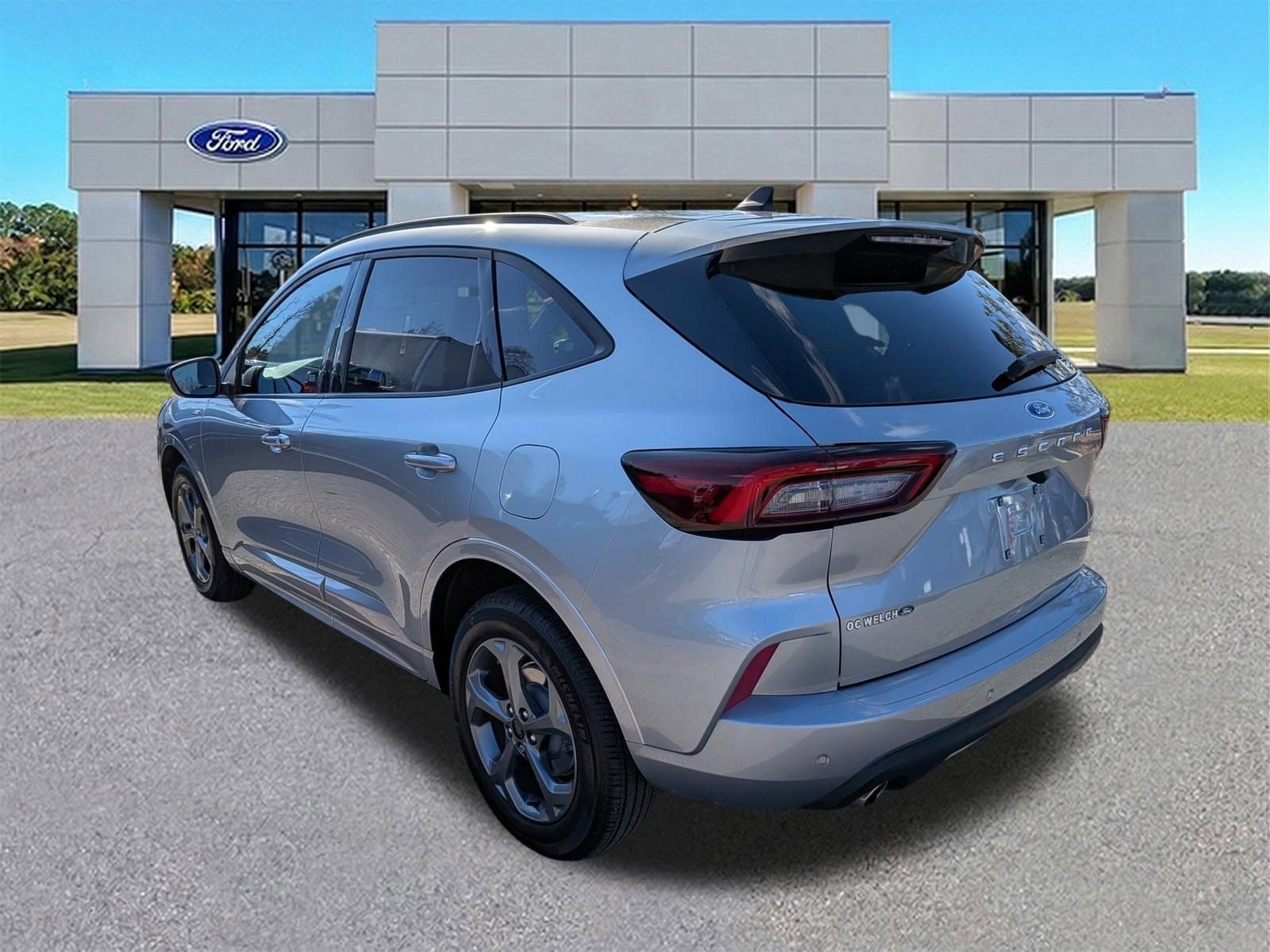 Certified 2023 Ford Escape ST-Line Select w/ Tech Pack #1 AWD/4WD image 6