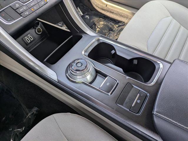 Certified 2019 Ford Fusion SE image 12