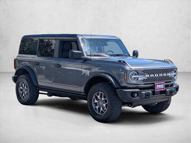 Certified 2025 Ford Bronco Badlands AWD/4WD image 3