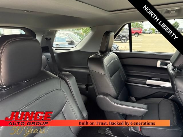 Certified 2024 Ford Explorer Limited w/ Limited Technology Package AWD/4WD image 12