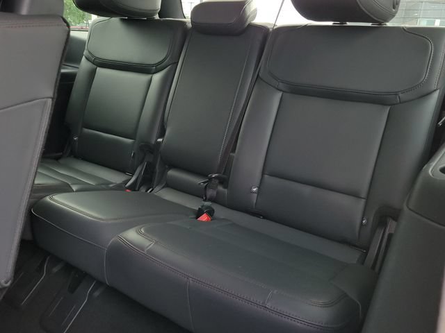 Certified 2025 Ford Expedition Active AWD/4WD image 9