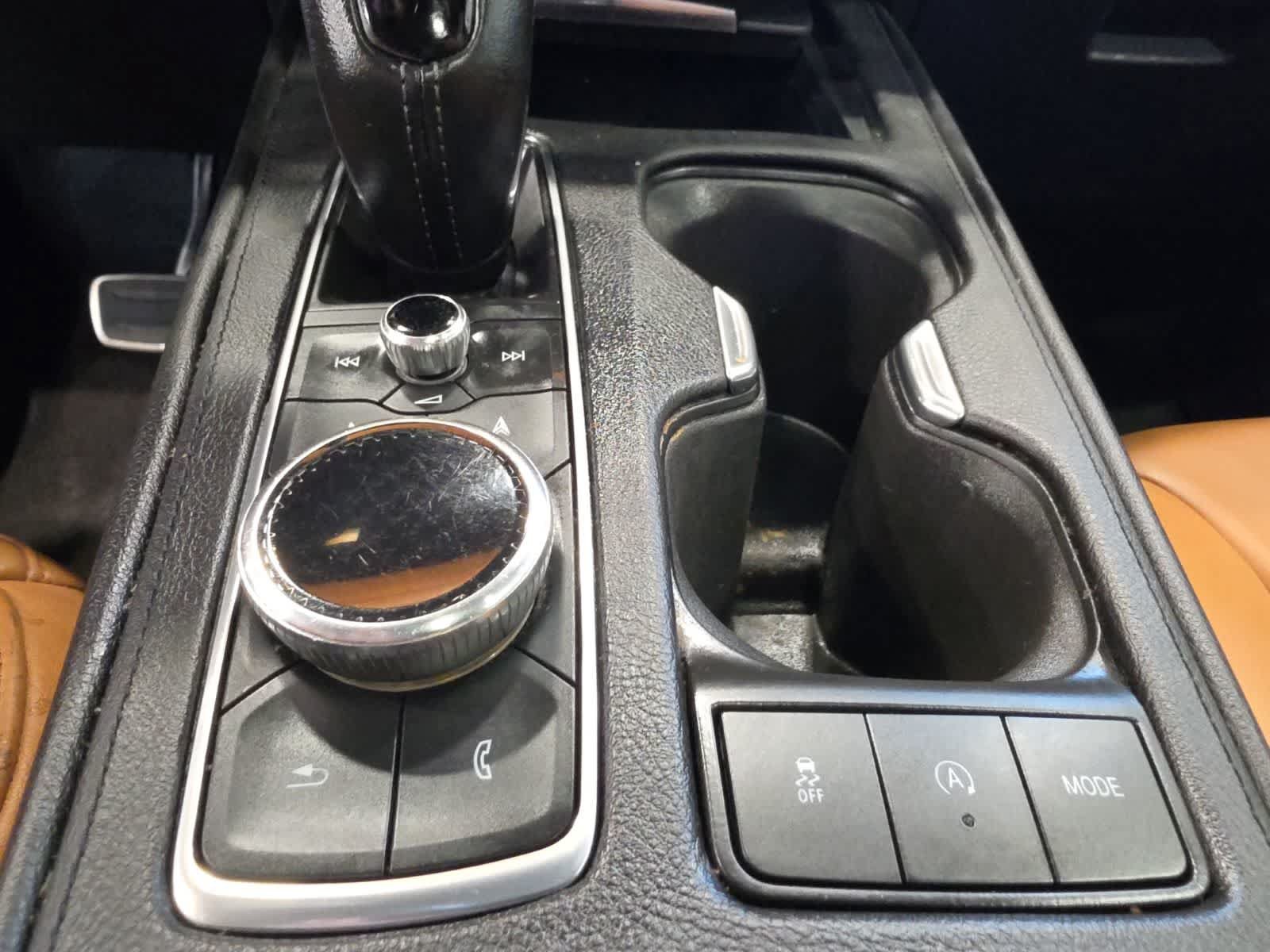Used 2019 Cadillac XT4 Sport AWD/4WD image 21