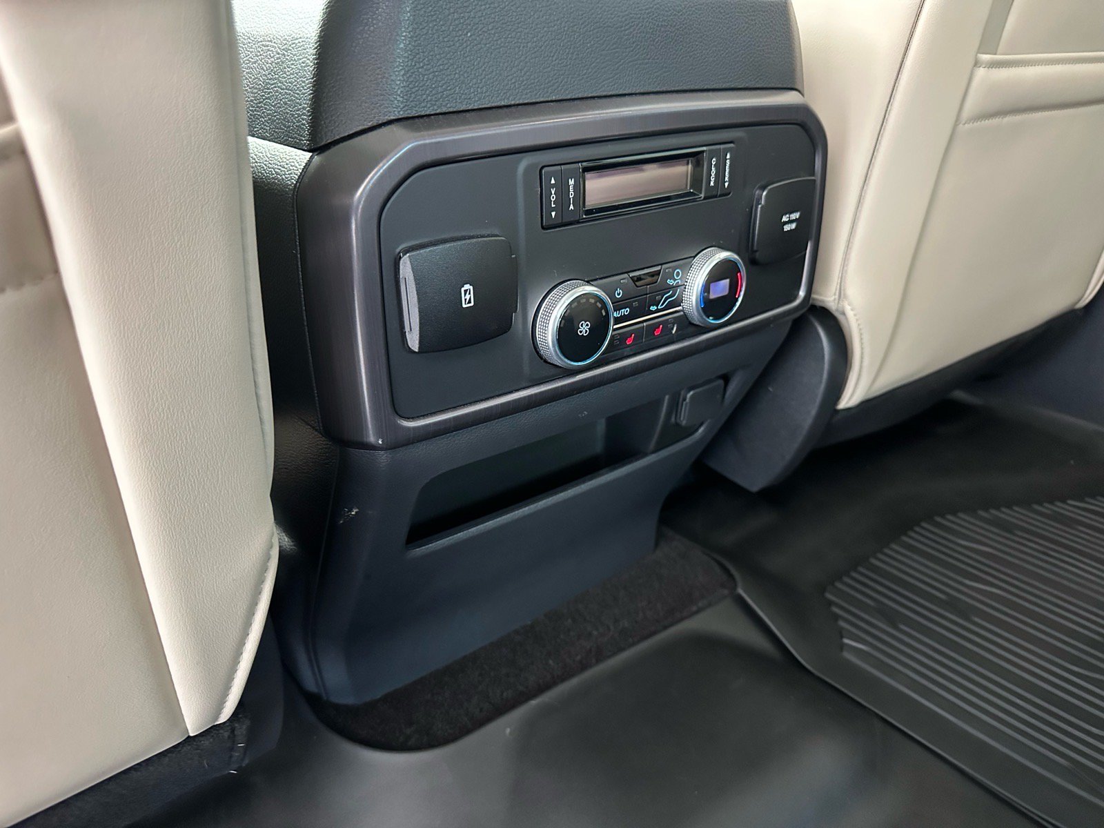 Certified 2022 Ford Expedition Platinum AWD/4WD image 30