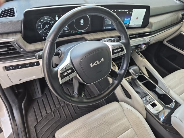 Used 2023 Kia Telluride SX Prestige AWD/4WD image 17