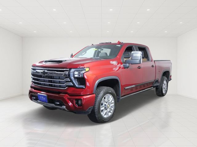Used 2025 Chevrolet Silverado 3500 High Country w/ Technology Package AWD/4WD image 2