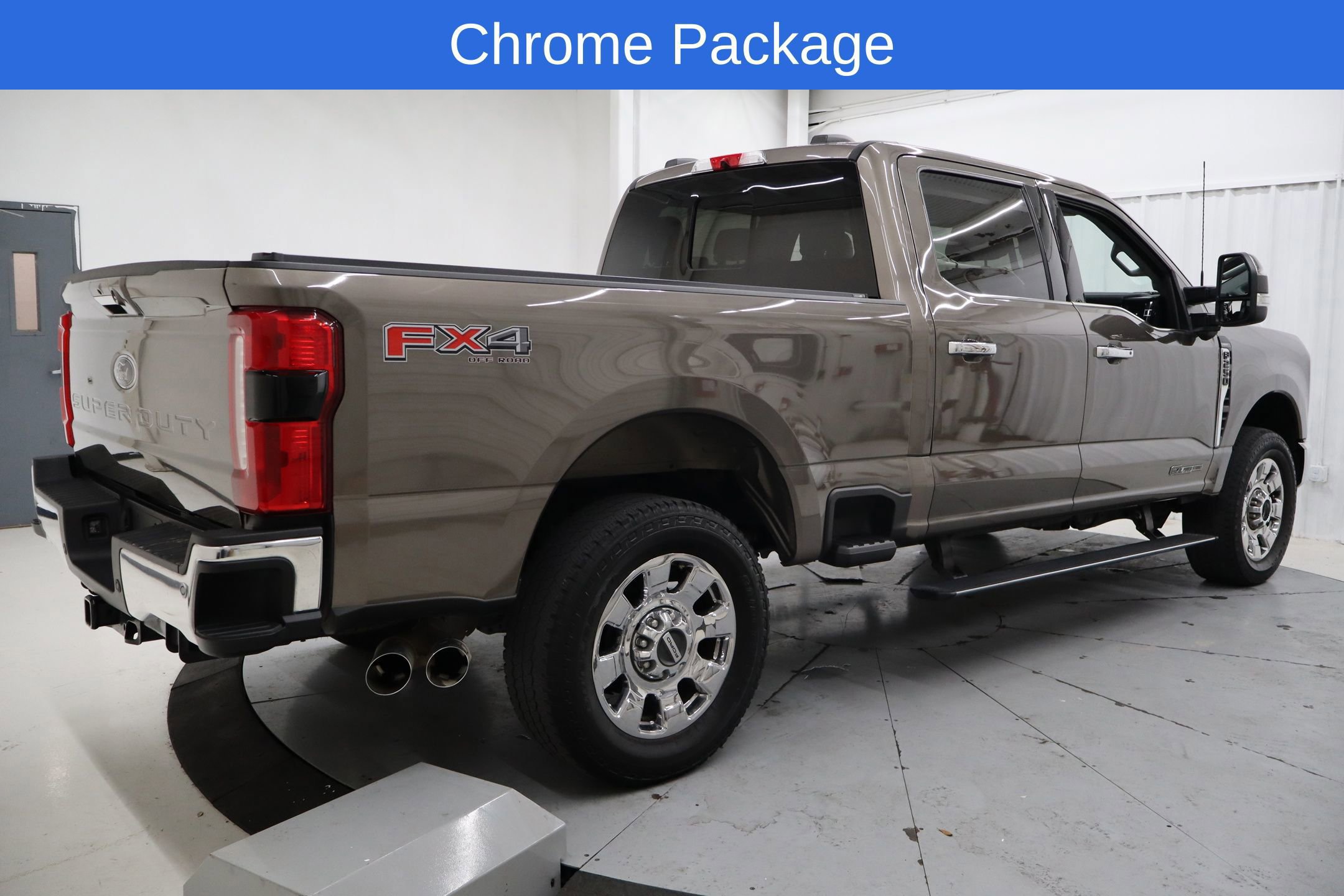 Certified 2023 Ford F250 Lariat w/ Lariat Ultimate Package image 8