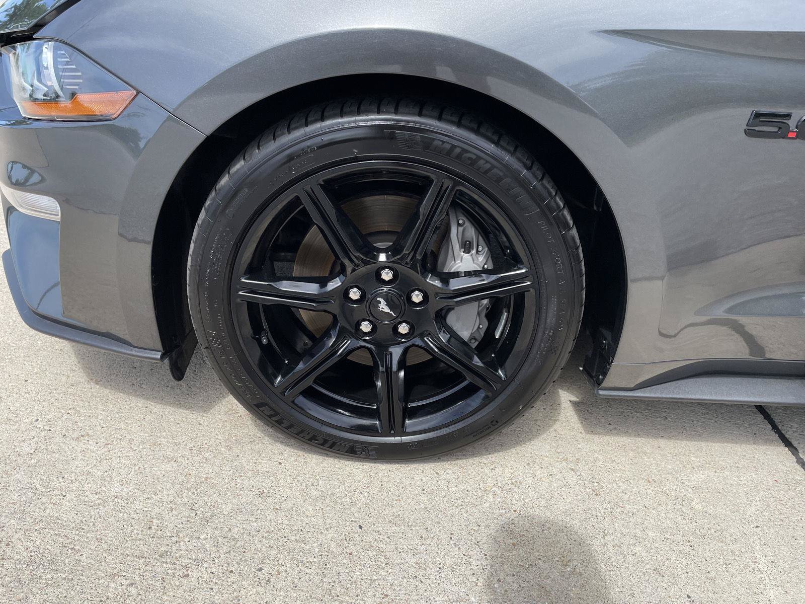 Certified 2020 Ford Mustang GT Premium w/ Black Accent Package RWD image 10