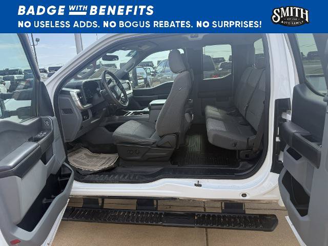 Certified 2025 Ford F250 XLT w/ FX4 Off-Road Package AWD/4WD image 12
