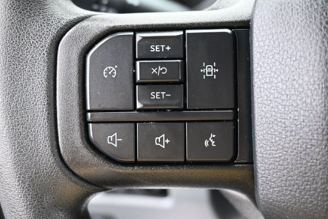 Certified 2025 Ford F350 XLT w/ Tremor Off-Road Package AWD/4WD image 18