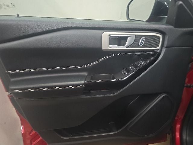 Certified 2022 Ford Explorer ST AWD/4WD image 18