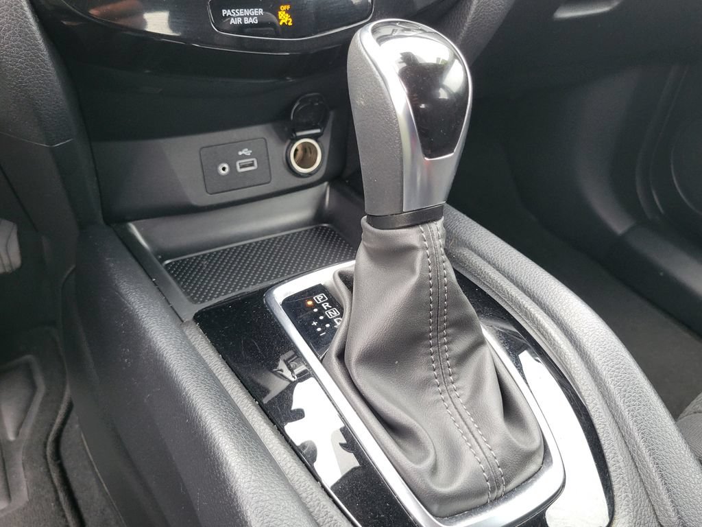 Used 2021 Nissan Rogue Sport S AWD/4WD image 34