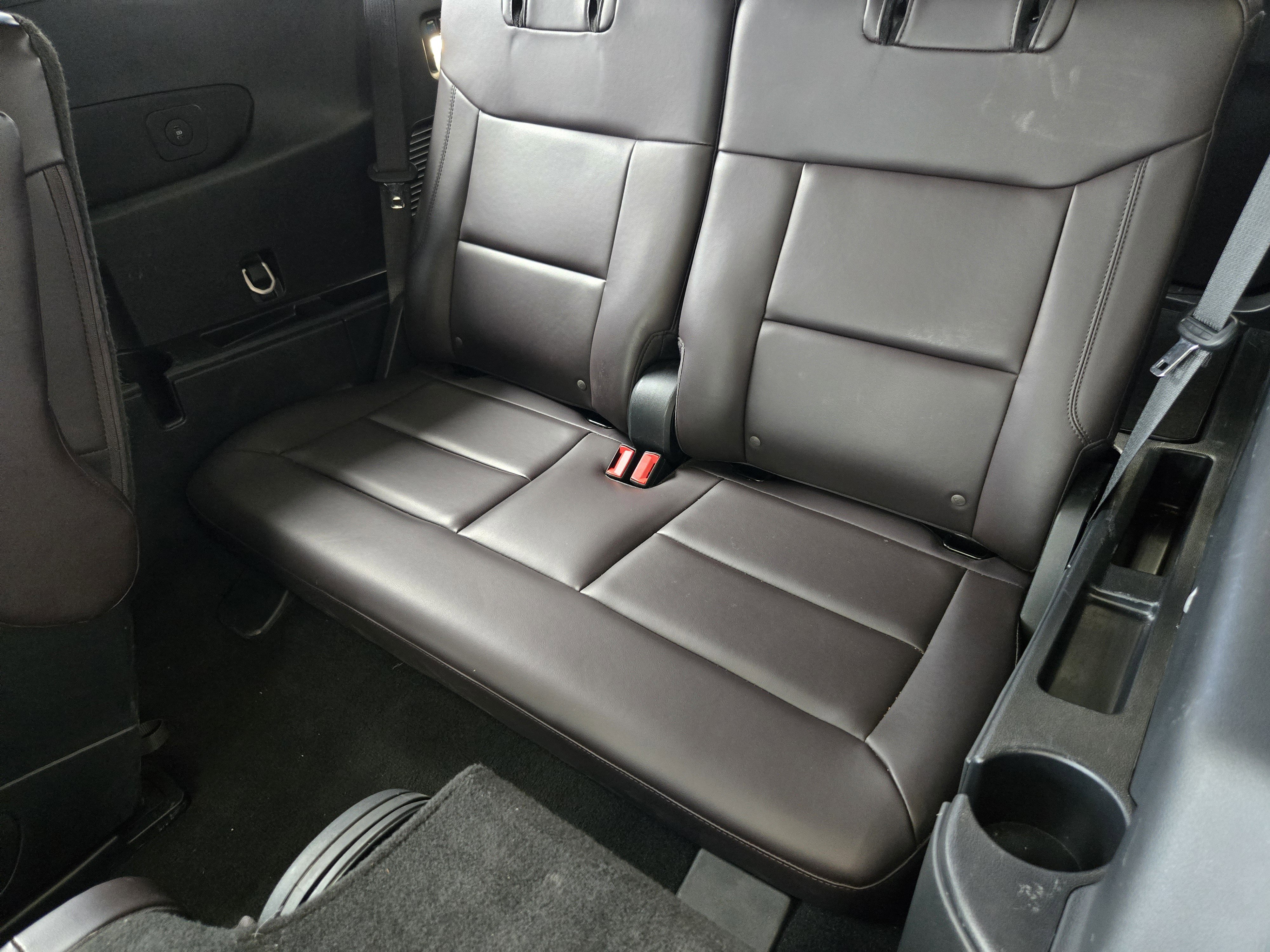 Certified 2025 Ford Explorer Platinum w/ LUX Leather Package AWD/4WD image 23