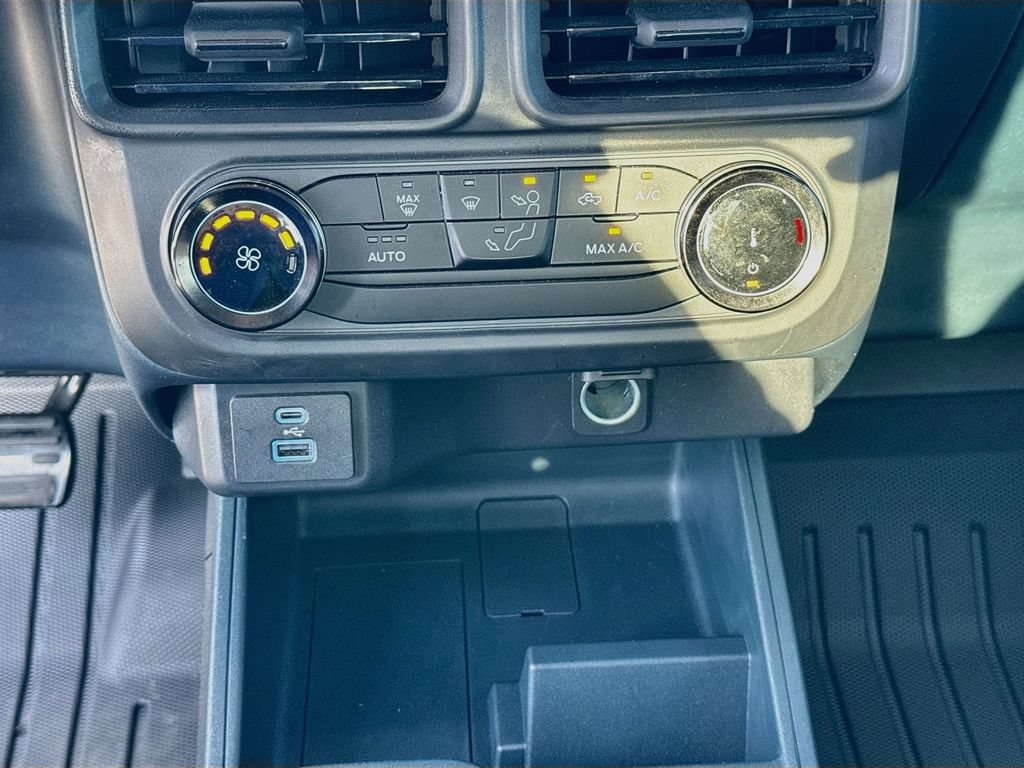 Certified 2023 Ford Maverick XL FWD image 15