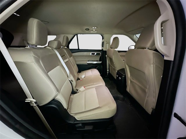 Certified 2023 Ford Explorer XLT w/ Class IV Trailer Tow Package image 34