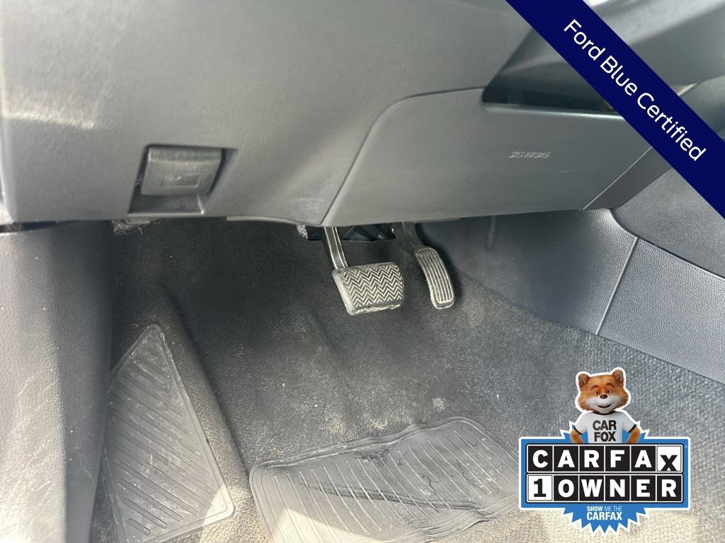 Used 2024 Toyota Corolla LE FWD image 29