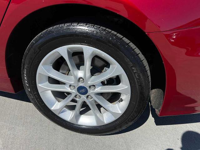 Certified 2019 Ford Fusion Energi Titanium image 9