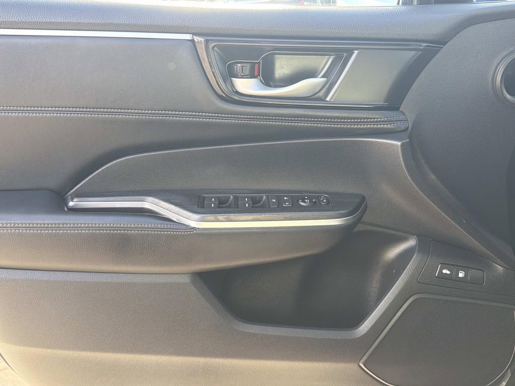 Used 2018 Honda Clarity Plug-In Hybrid image 19