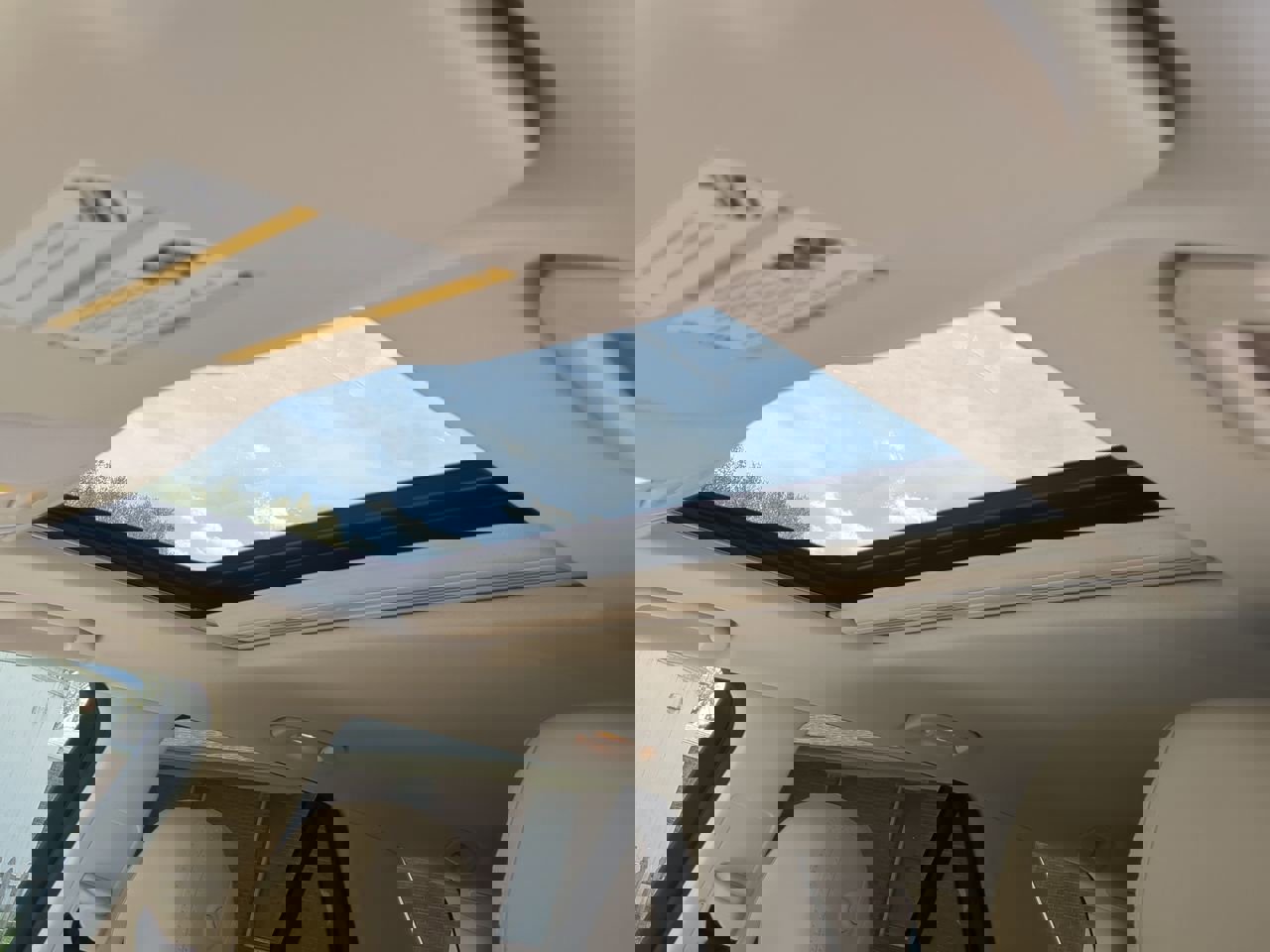 Used 2019 Mercedes-Benz GLE 400 4MATIC image 18