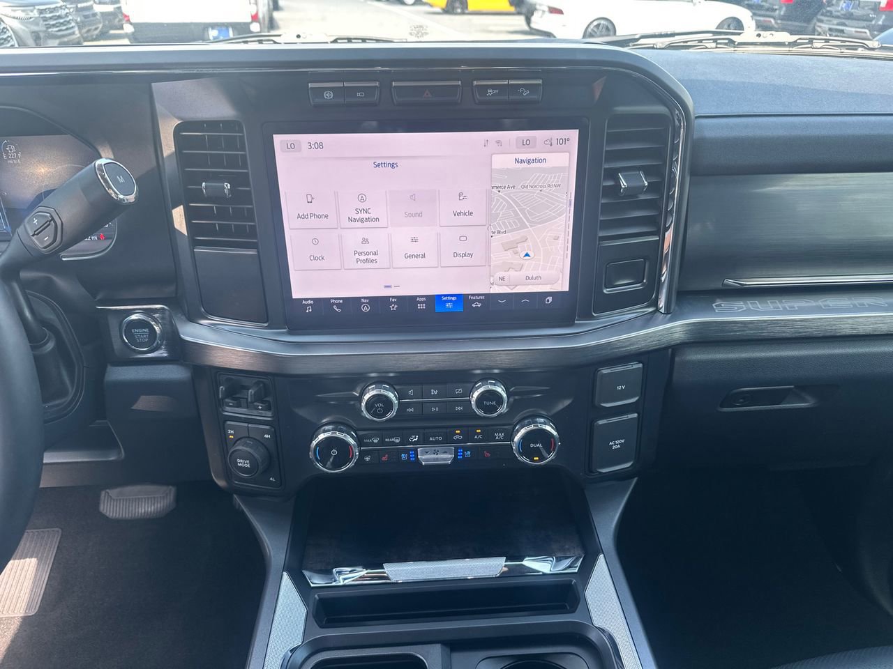 Certified 2024 Ford F350 Lariat w/ FX4 Off-Road Package image 29