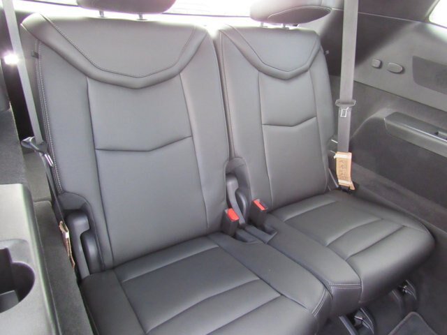 Used 2025 Cadillac XT6 Luxury FWD image 24