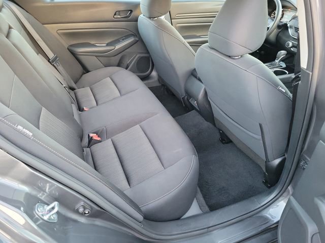 Used 2024 Nissan Altima 2.5 SV image 22