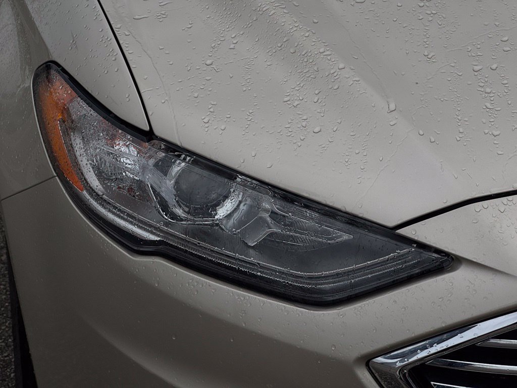 Certified 2017 Ford Fusion SE w/ Fusion SE Technology Package FWD image 43