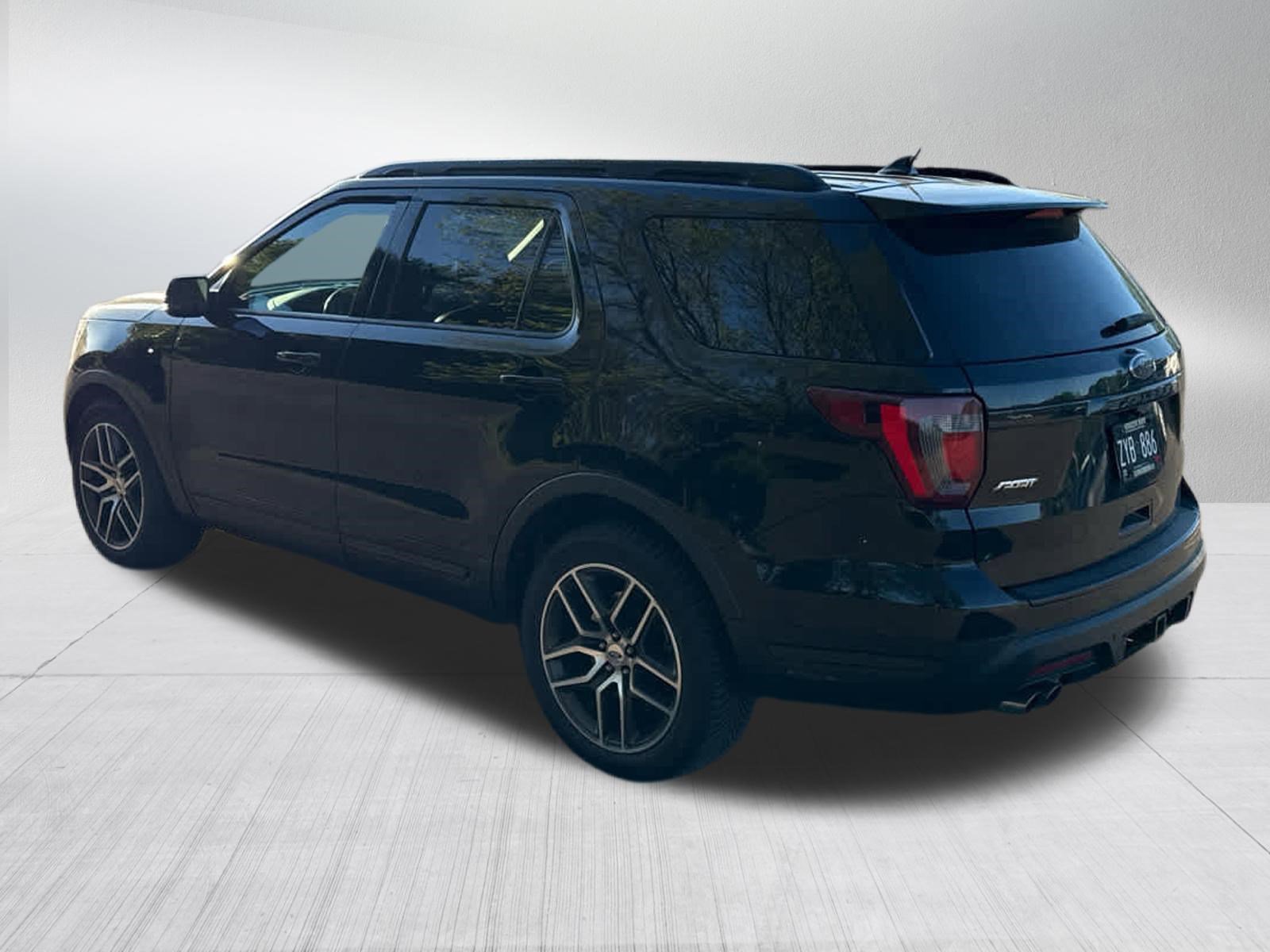 Certified 2018 Ford Explorer Sport w/ Equipment Group 401A AWD/4WD image 5