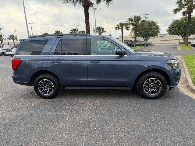 Certified 2023 Ford Expedition XLT image 8