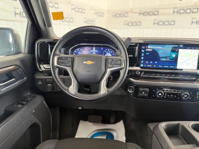Used 2025 Chevrolet Silverado 1500 LT RWD image 14
