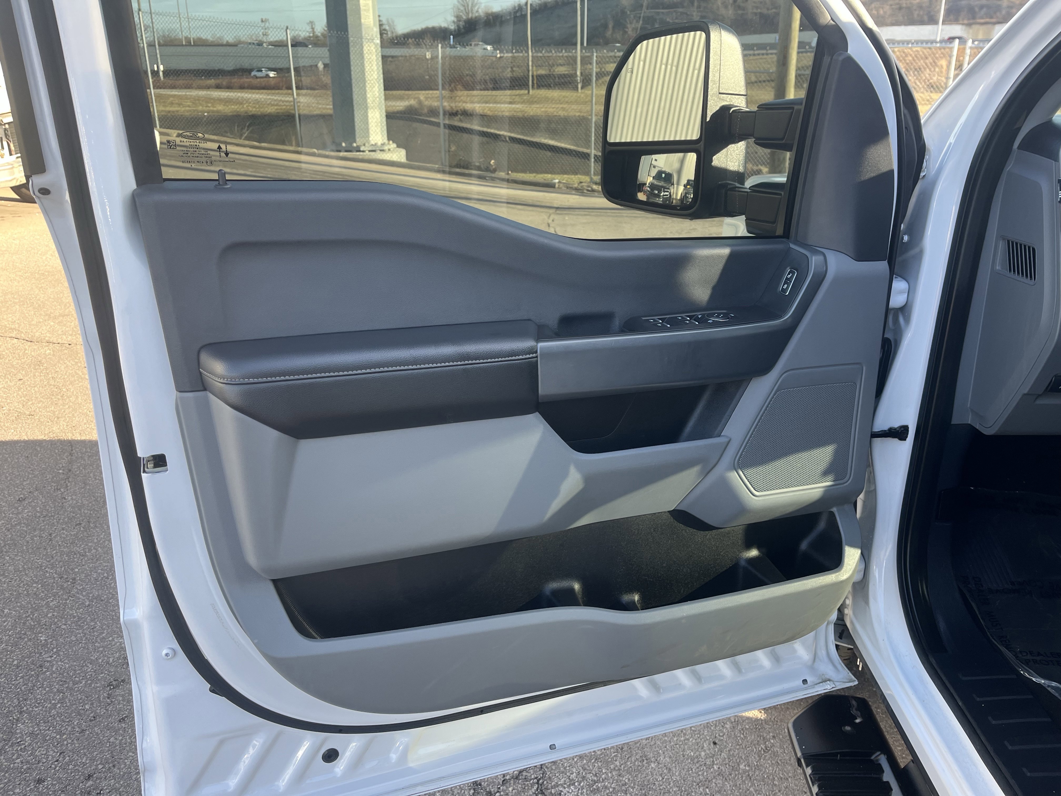 Certified 2024 Ford F250 XLT image 12