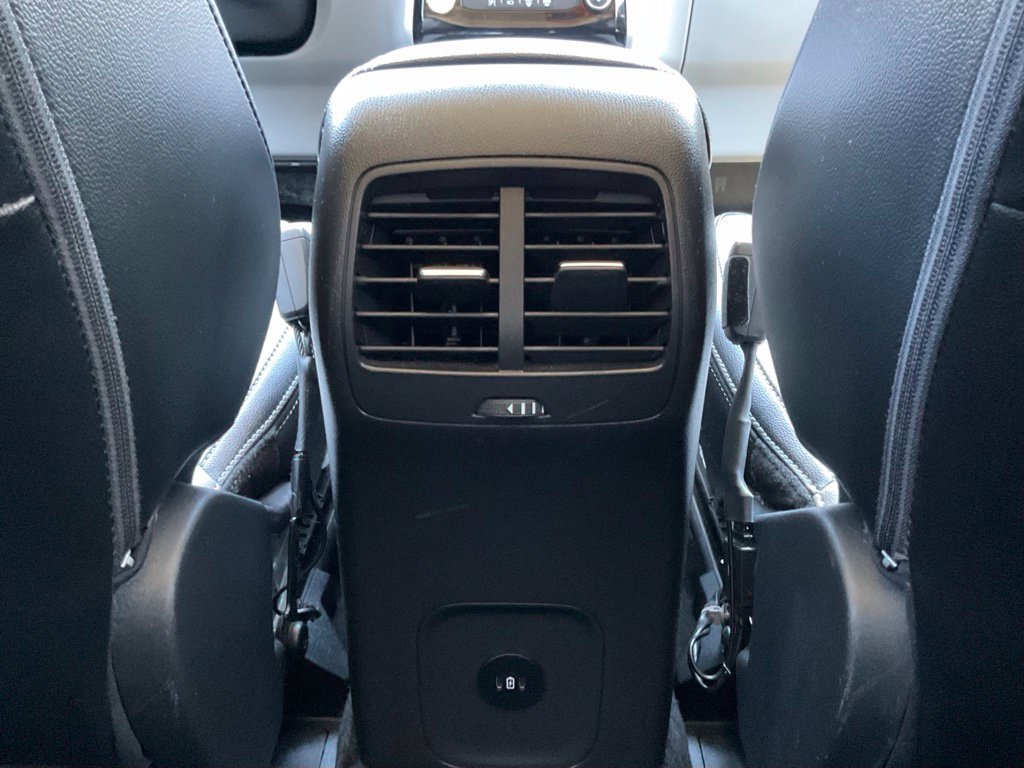 Certified 2024 Ford Escape SE w/ PHEV Premium Package FWD image 24
