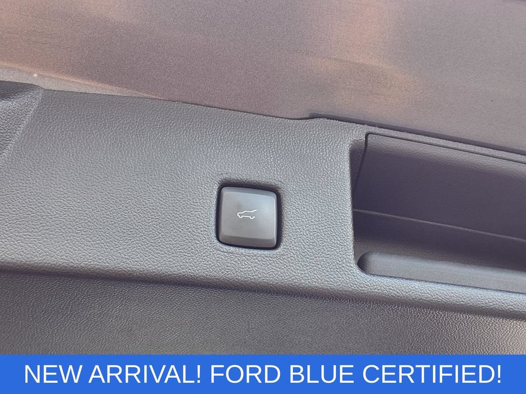 Certified 2023 Ford Escape ST-Line w/ Tech Pack #1 AWD/4WD image 22