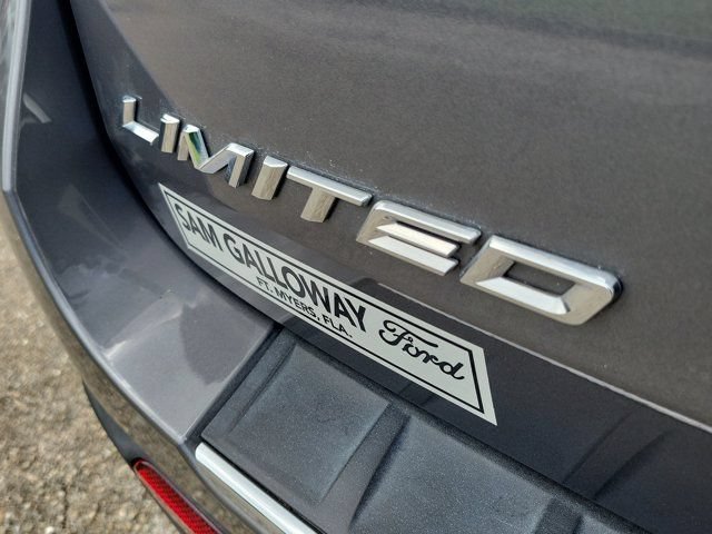 Certified 2022 Ford Explorer Limited w/ Equipment Group 301A RWD image 8