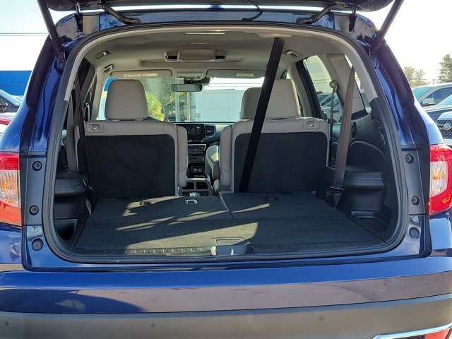 Used 2020 Honda Pilot Touring image 13