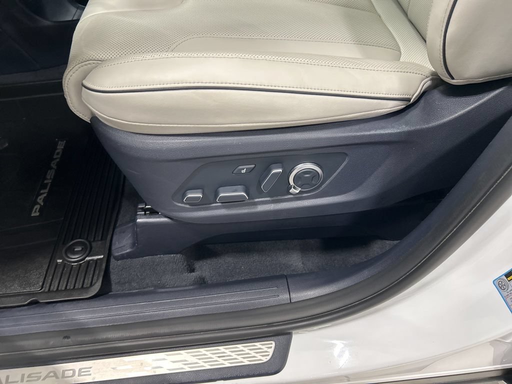 Used 2025 Hyundai Palisade Calligraphy AWD/4WD image 12