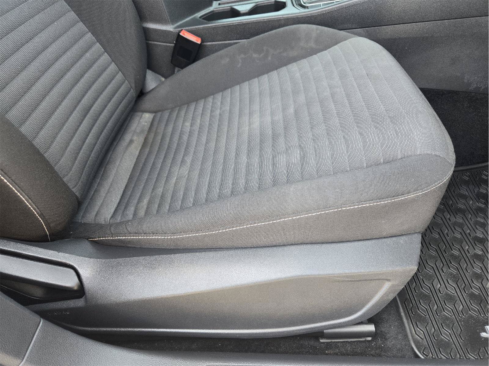 Used 2022 Volkswagen Jetta S FWD image 21