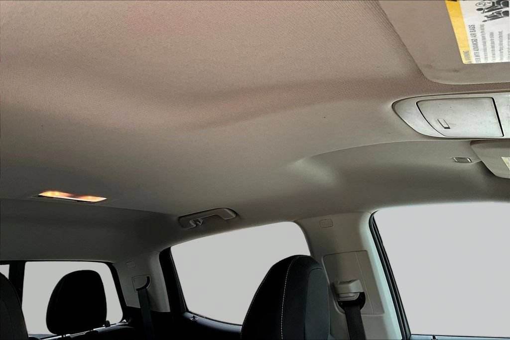 Used 2018 Chevrolet Colorado LT w/ LT Convenience Package RWD image 30
