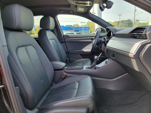 Used 2023 Audi Q3 2.0T Premium Plus w/ Premium Plus Package AWD/4WD image 23