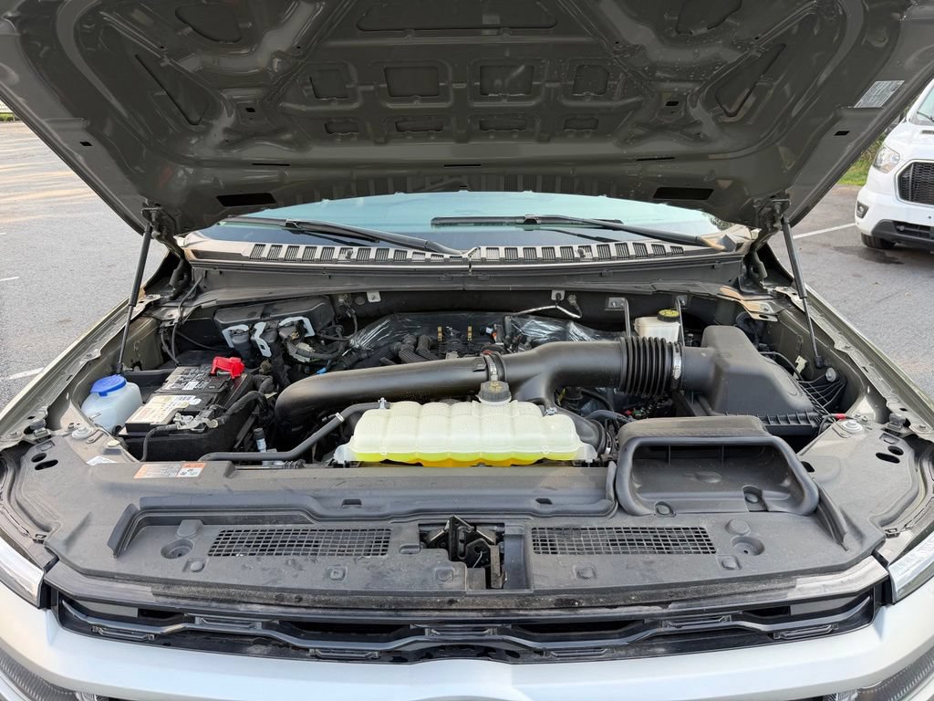 Certified 2024 Ford Expedition XLT AWD/4WD image 23