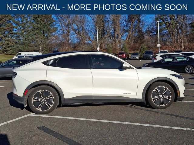 Certified 2021 Ford Mustang Mach-E Select w/ Comfort/Appearance Package image 9