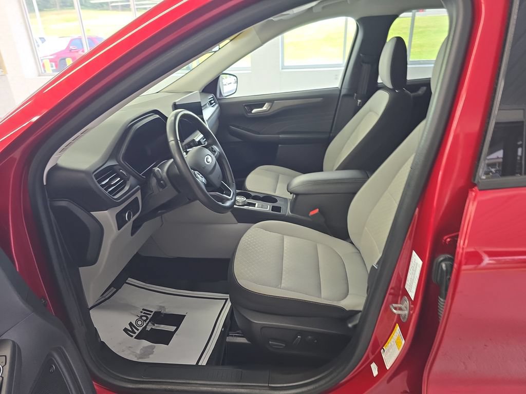 Certified 2023 Ford Escape Active w/ Tech Pack #2 AWD/4WD image 13