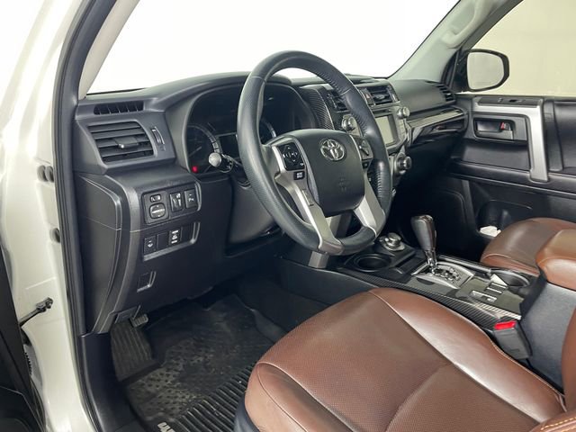 Used 2019 Toyota 4Runner Limited AWD/4WD image 3