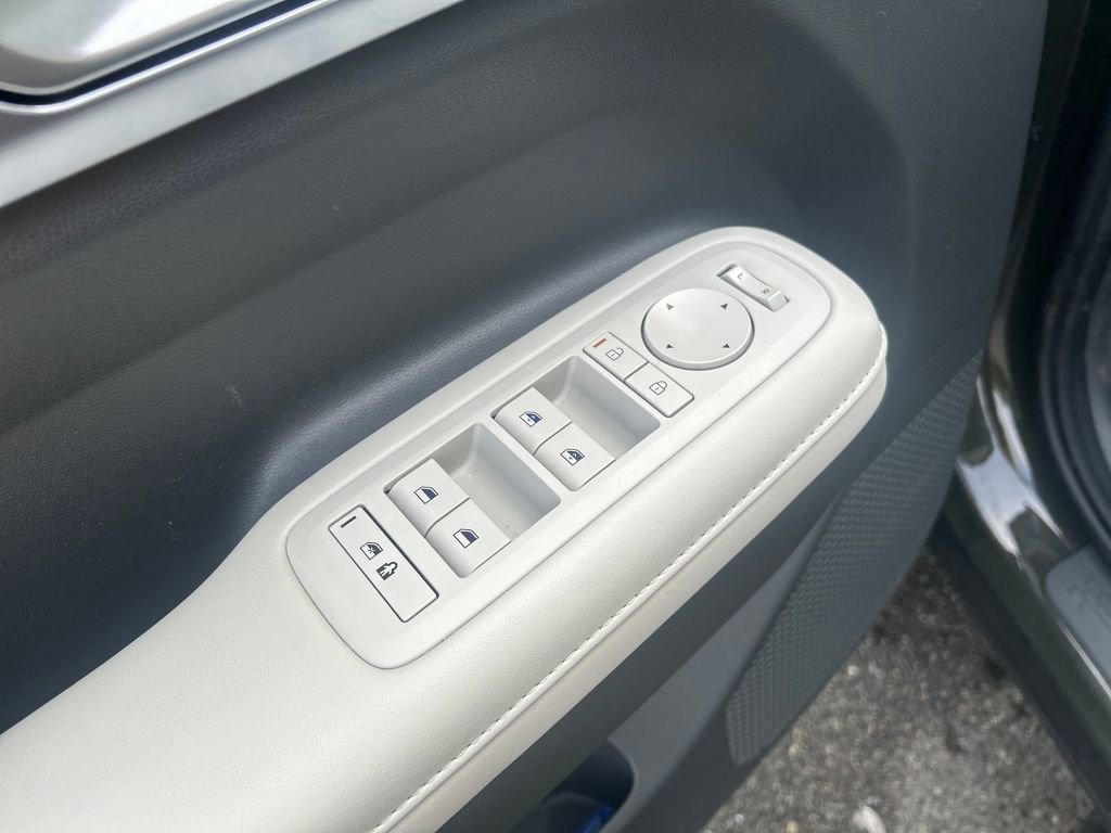 Used 2024 Hyundai Santa Fe SEL image 19