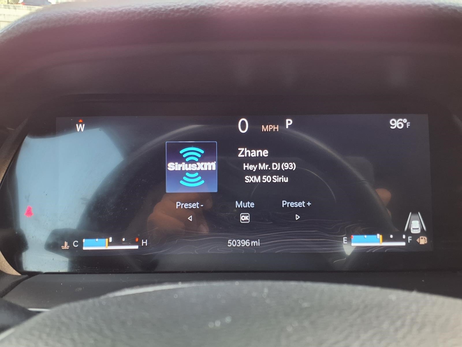 Used 2022 Jeep Grand Cherokee Limited RWD image 15