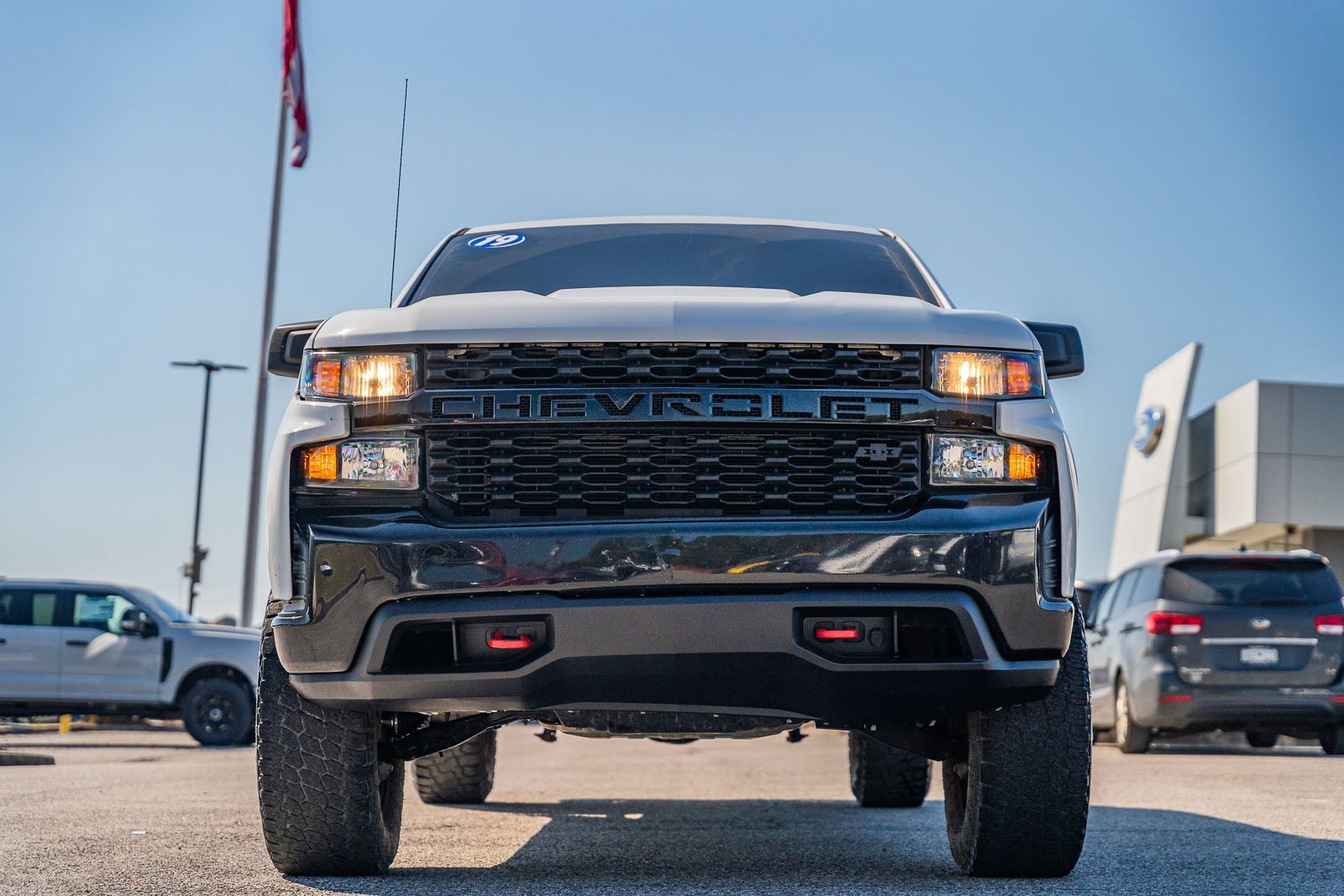 Used 2019 Chevrolet Silverado 1500 Custom Trail Boss image 2