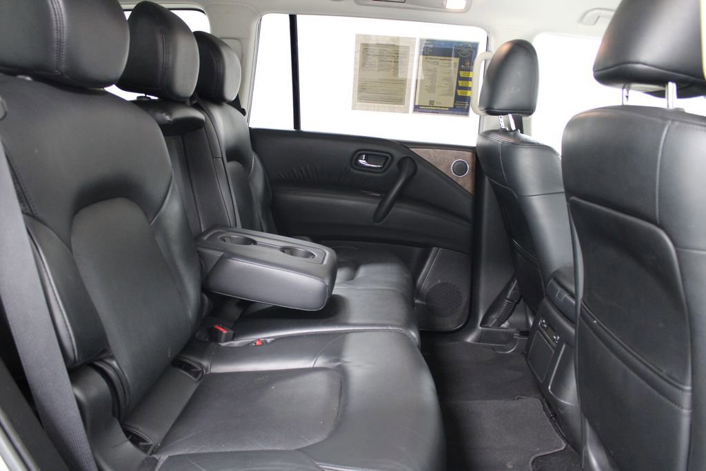 Used 2024 Nissan Armada SL image 37
