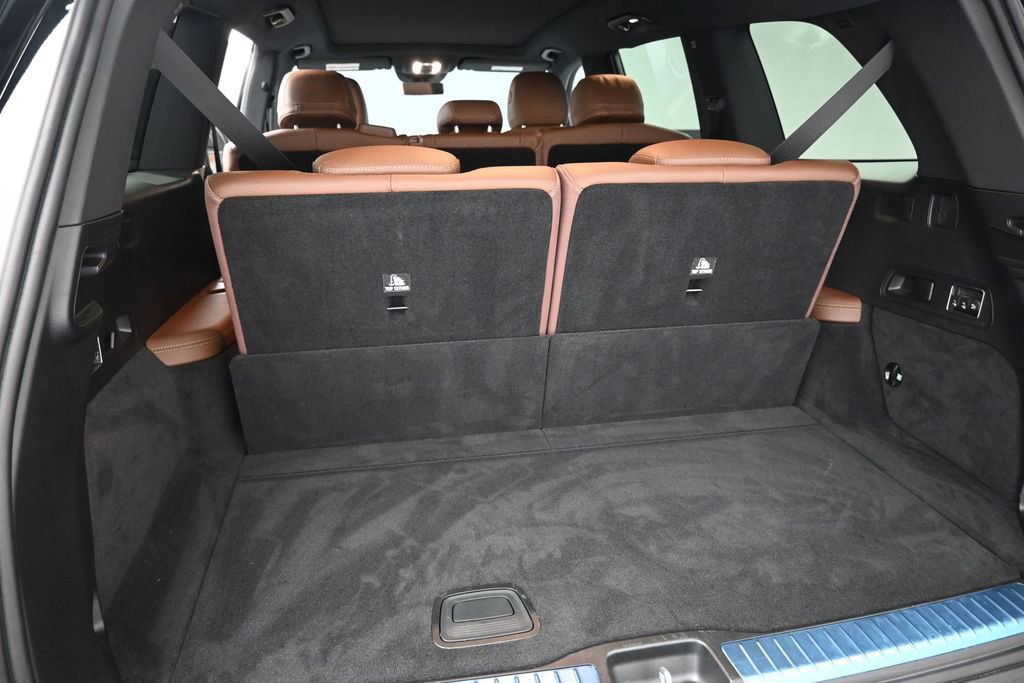 Used 2025 Mercedes-Benz GLS 450 4MATIC image 8