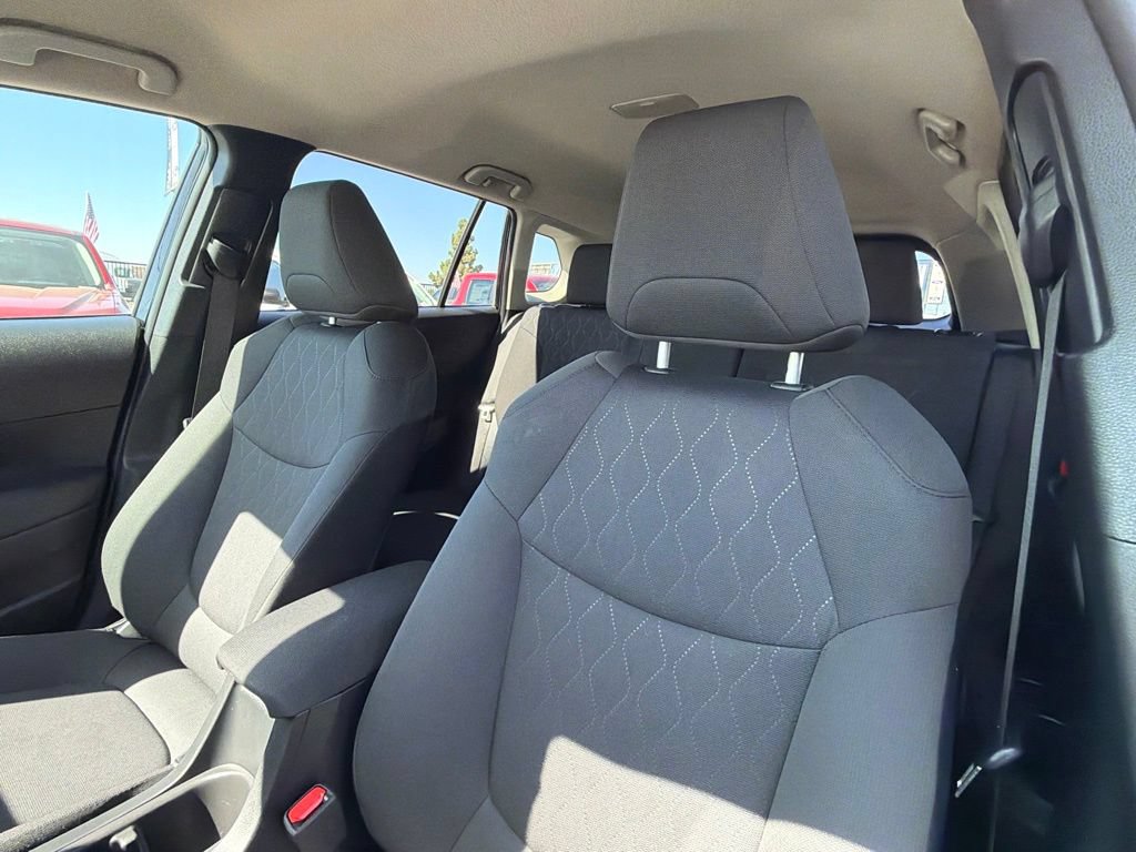 Used 2024 Toyota Corolla Cross LE FWD image 25